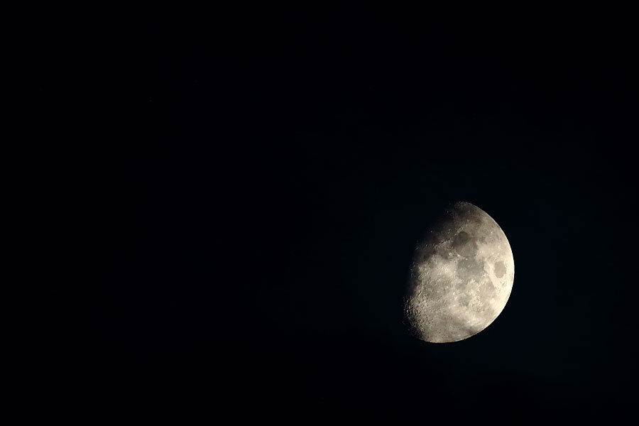 月のカケラ3-1.jpg